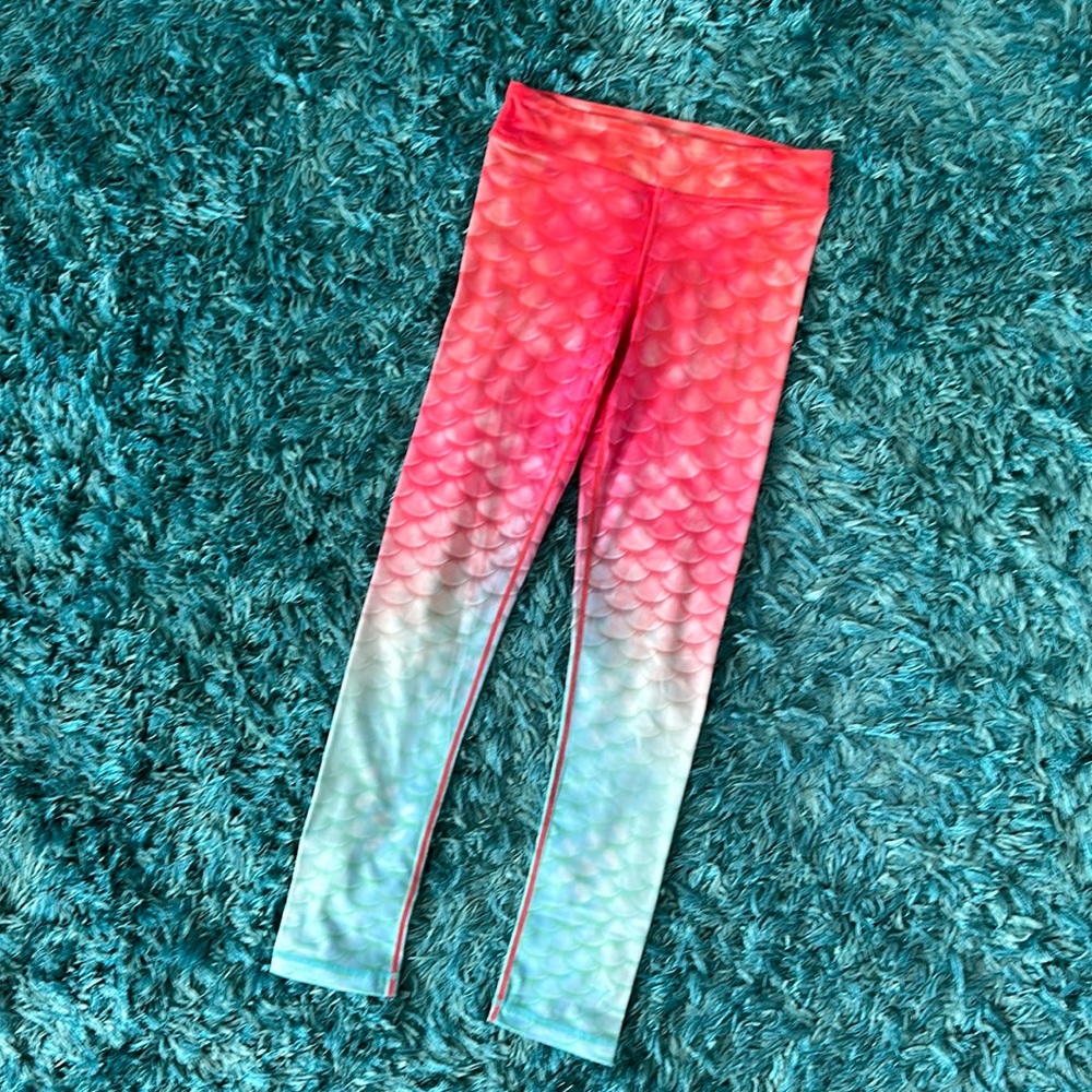 Mermaid leggings, brand new! 🧜🏼‍♀️